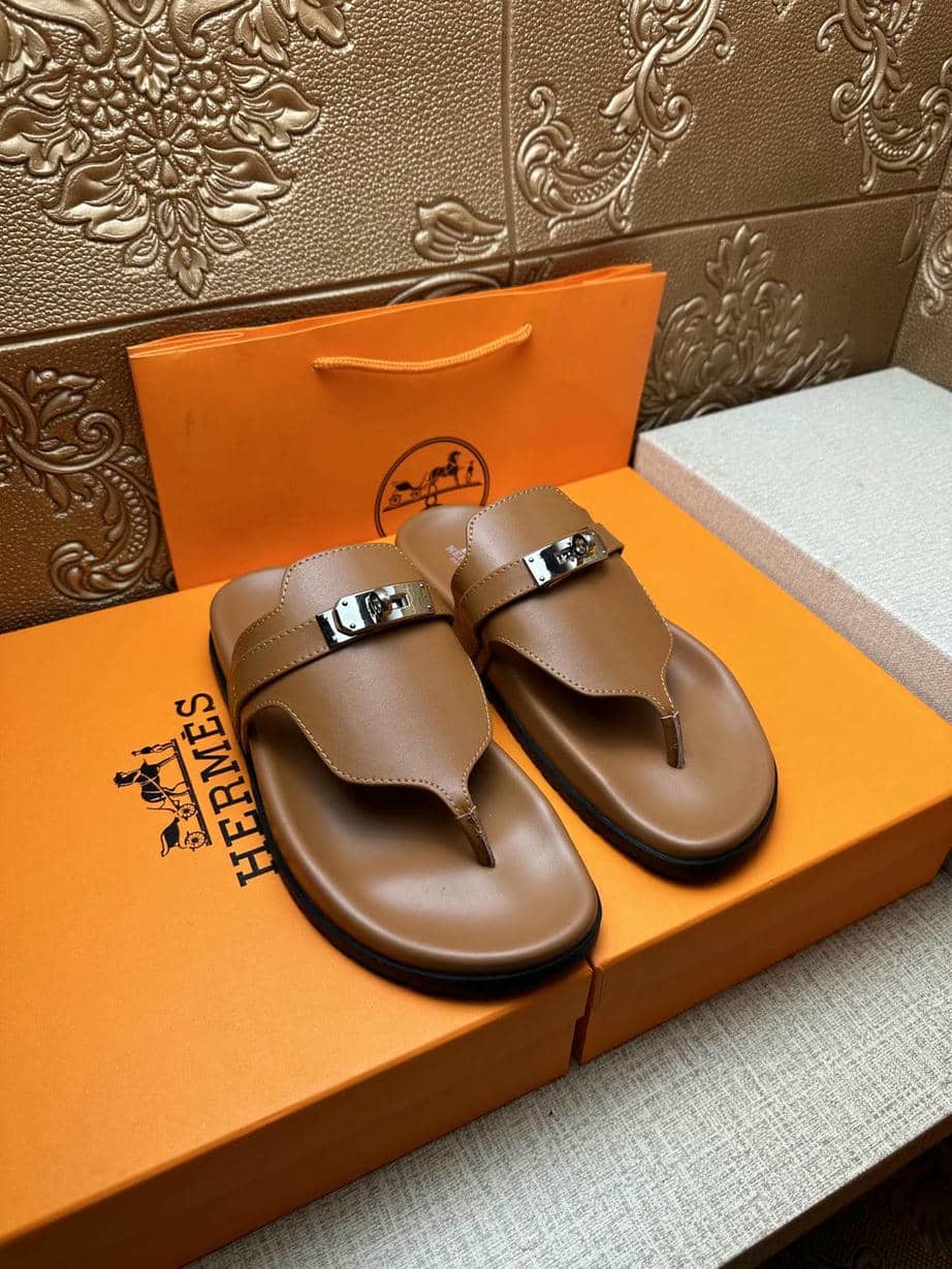 Hermes flip-flop